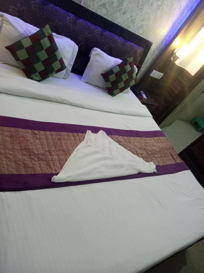 Hotel Perfect Palace New Delhi Ngoại thất bức ảnh
