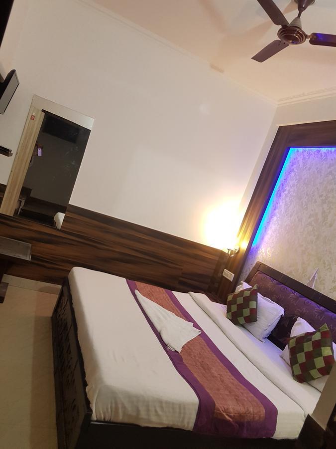Hotel Perfect Palace New Delhi Ngoại thất bức ảnh