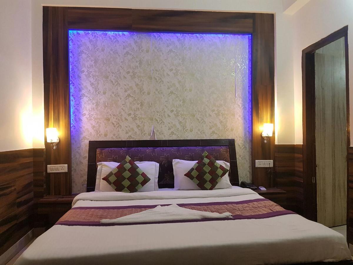 Hotel Perfect Palace New Delhi Ngoại thất bức ảnh