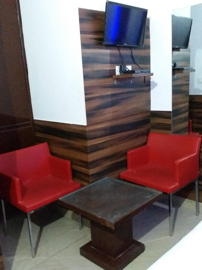 Hotel Perfect Palace New Delhi Ngoại thất bức ảnh